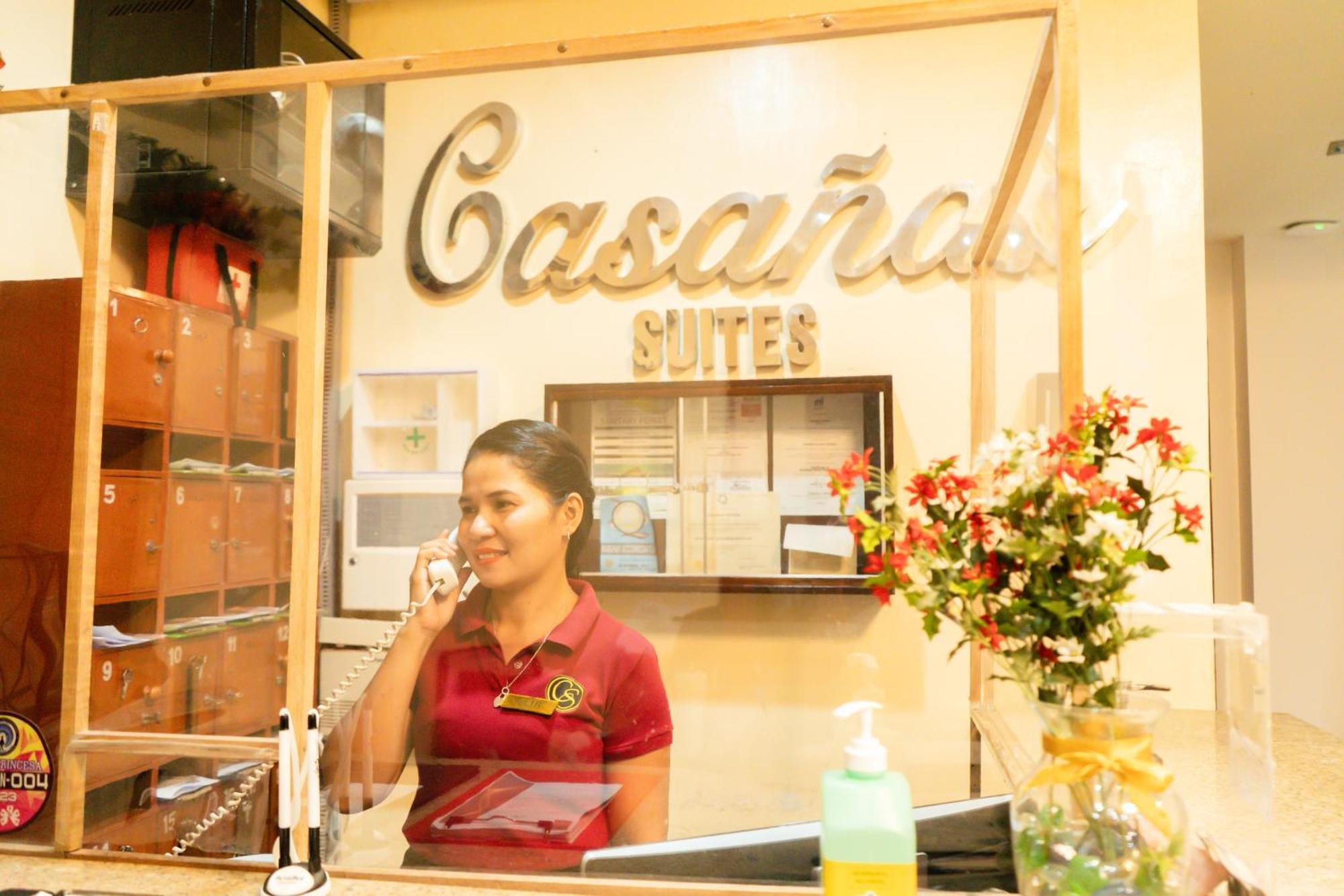 Casanas Suites Puerto Princesa Екстер'єр фото